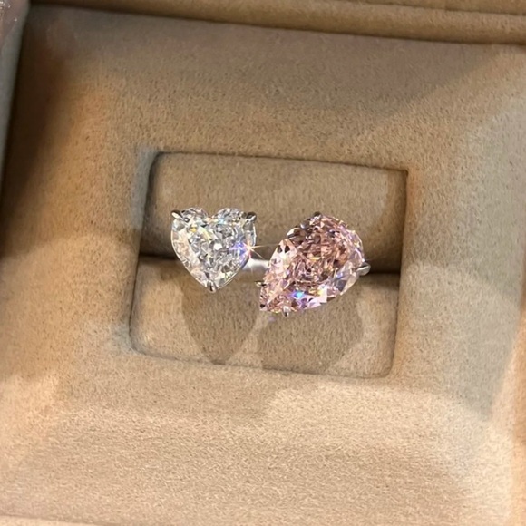 Kylie Jenner Two Stones Ring Adjustable Size Heart Shape Pear Engagement Ring - Picture 1 of 5
